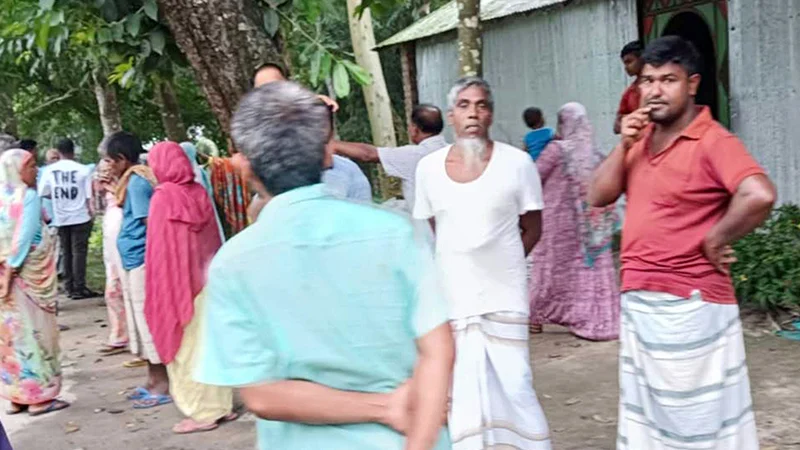 যাচ্ছিলেন বিয়ের দিন ঠিক করতে, পথে দু’জনকে পিটিয়ে হত্যা