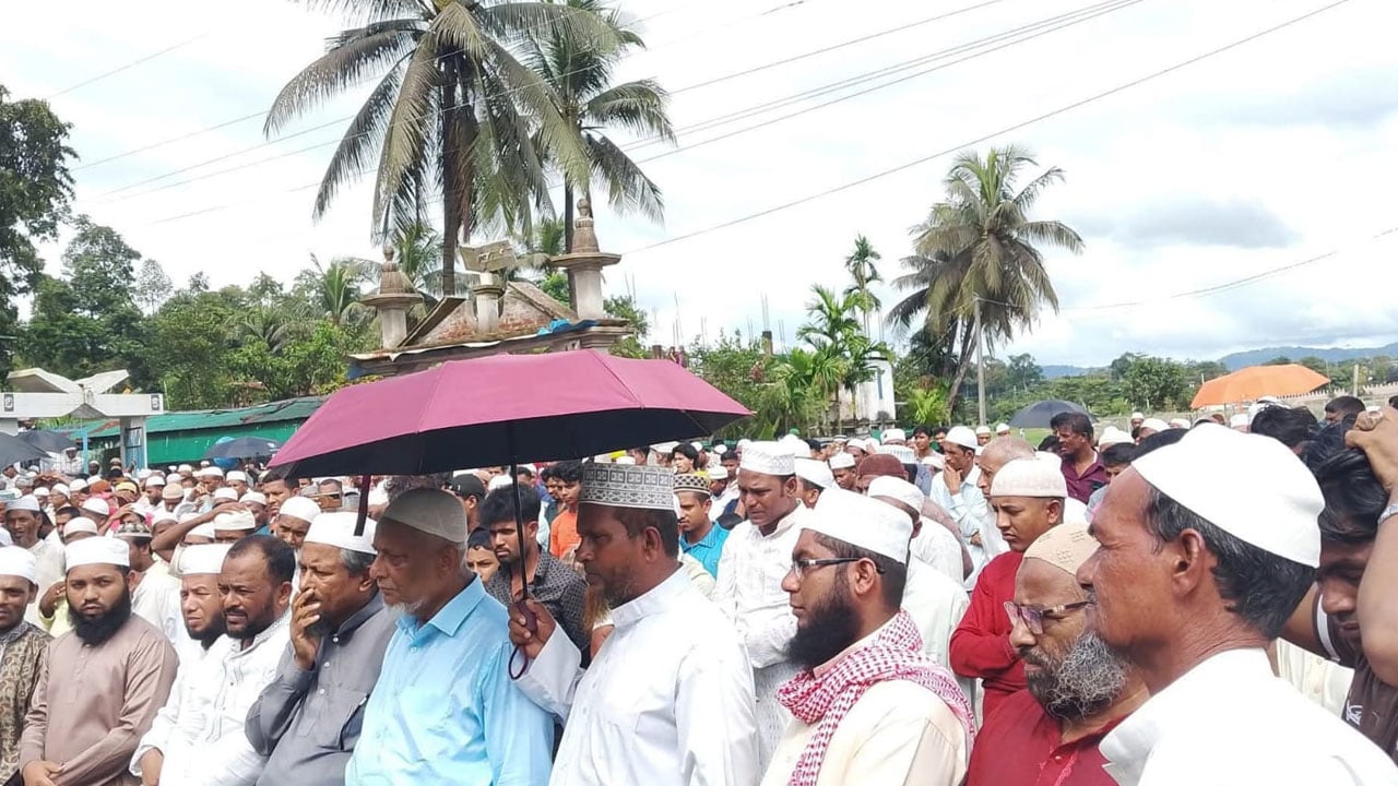 <span>জেলা বিএনপি সভাপতির মাথায় ছাতা ধরে প্রশংসায় ভাসছেন উপজেলা আমির / </span>যেসব কৌশলে জামায়াত এগিয়ে যাচ্ছে রাজনৈতিক অঙ্গনে