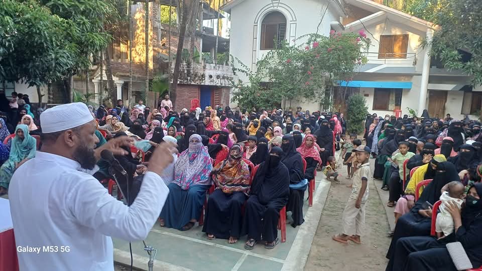 রামুতে জামায়াতের মহিলা সমাবেশে ভিপি বাহাদুর, আওয়ামী লীগের ঘাঁটিতে নজরকাড়া উপস্থিতি