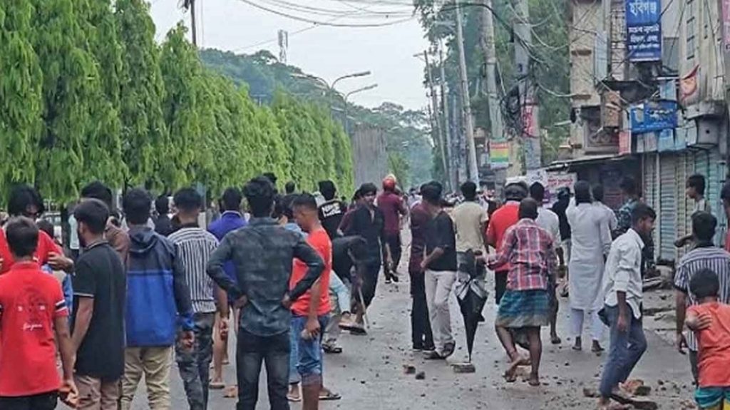 হবিগঞ্জে চায়ের দোকানে কথা কাটাকাটির জেরে সংঘর্ষ, আহত ৫০