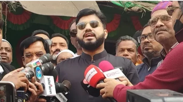 আমরা চাইলে ঢাকা শহরে কেউই রাস্তায় নামতে পারবে না: ইশরাক হোসেন