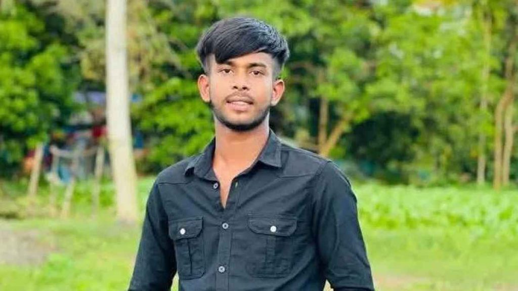 ক্রিকেট খেলা নিয়ে দ্বন্দ্বে তরুণকে ছু/রি/কাঘাতে হ/ত্যা