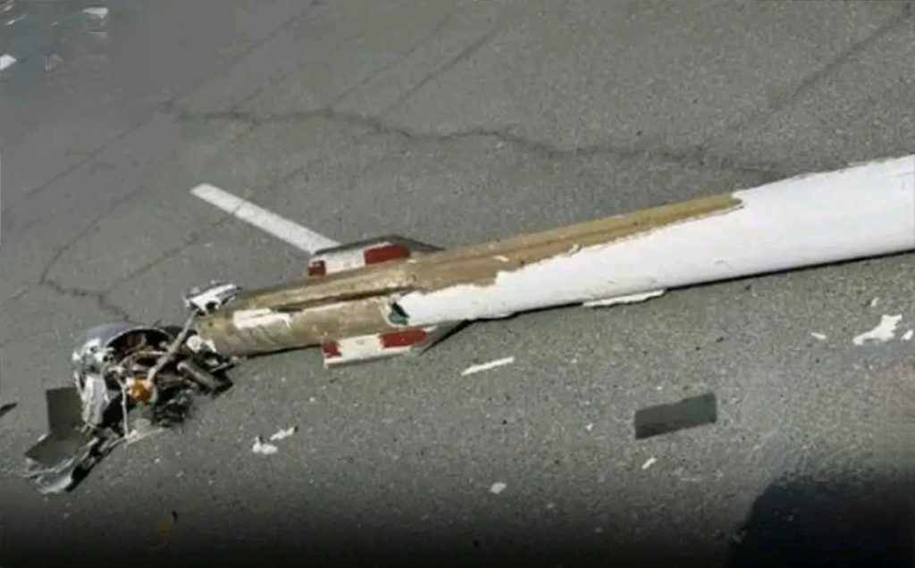 ক্ষেপণাস্ত্রের ধ্বংসাবশেষ পড়ে আবুধাবিতে ৫ ভারতীয় আহত