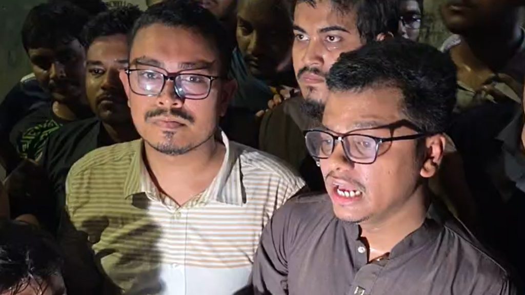 থানায় মব করেছে ছাত্রদল, মজা নিয়েছে পুলিশ : ফরহাদ