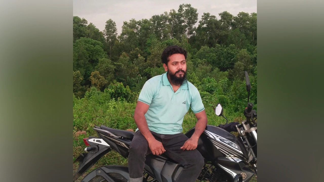 স্বরাষ্ট্রমন্ত্রীর মেয়েকে নিয়ে ফেসবুকে কুরুচিপূর্ণ মন্তব্য, আটক যুবক