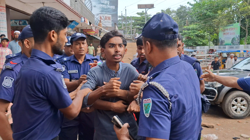 বৈষম্যবিরোধী আন্দোলনের জেলা সদস্য সচিব সেই মাহদী আটক
