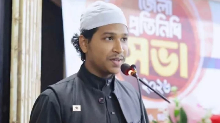 তরুণীর ঘরে আপত্তিকর অবস্থায় আটক ইসলামী ছাত্র আন্দোলন নেতা, সমাধান বিয়েতে