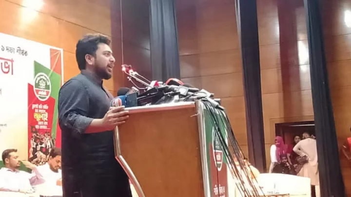 শেখ হাসিনা দেশে এলে বিমানবন্দর থেকে সরাসরি ফাঁসির মঞ্চে নেওয়া হবে